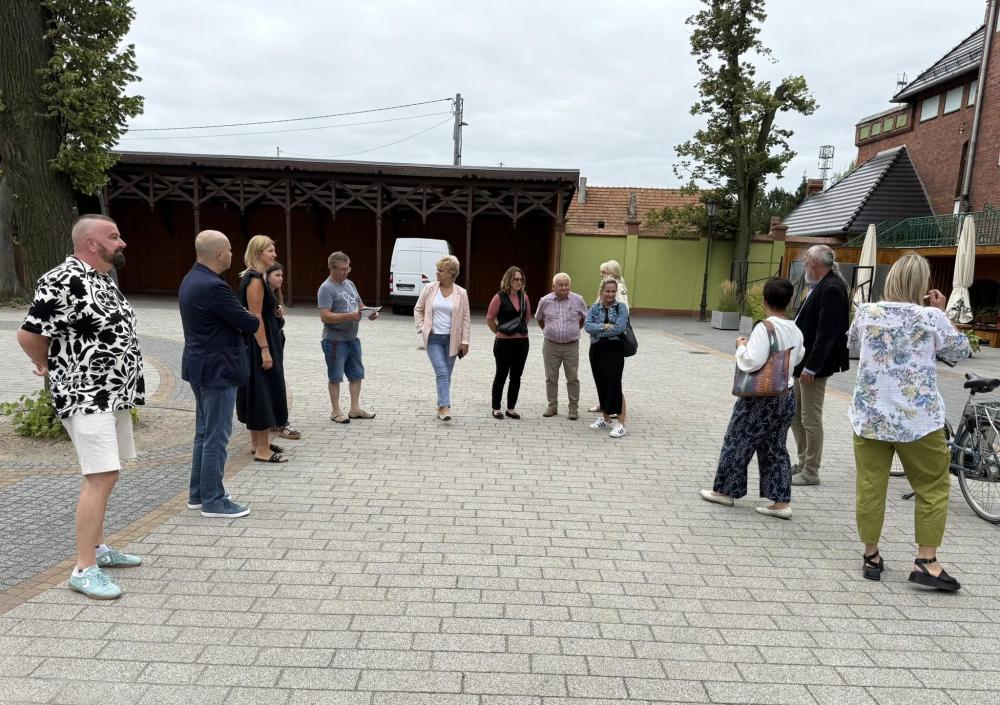 PARTNERSTWO NA RZECZ INTEGRACJI I WSPIERANIA ROZWOJU WSPÓLNOTY SAMORZĄDOWEJ GMINY RAWICZ - sierpień 2025 r