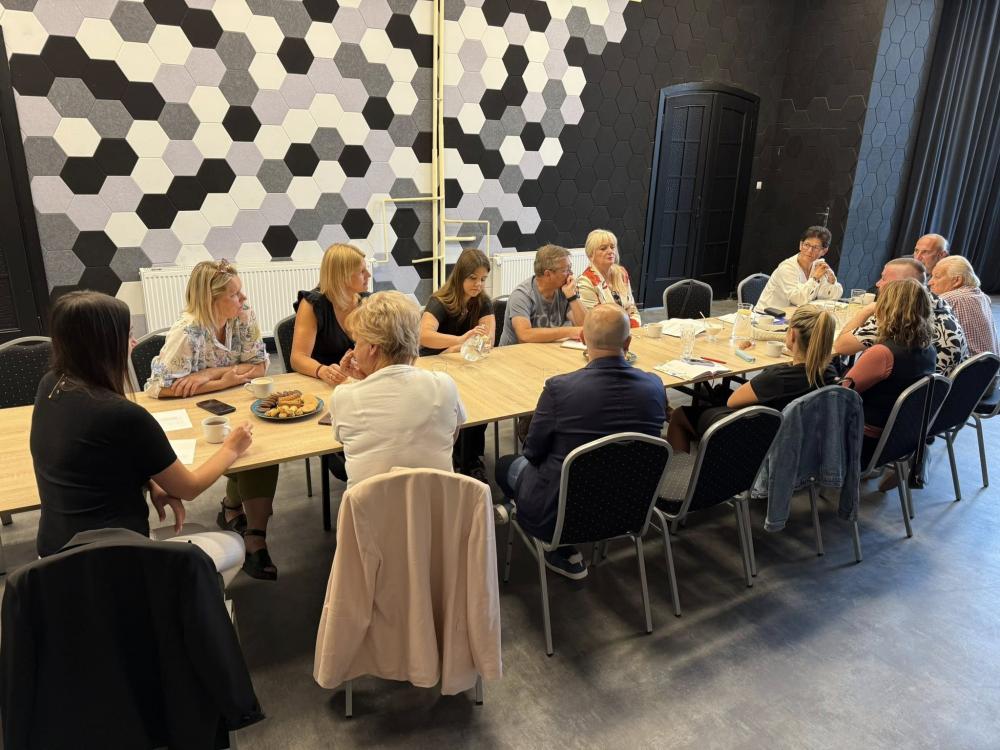 PARTNERSTWO NA RZECZ INTEGRACJI I WSPIERANIA ROZWOJU WSPÓLNOTY SAMORZĄDOWEJ GMINY RAWICZ - sierpień 2025 r