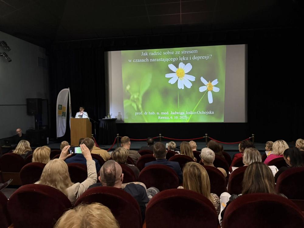 PROFILAKTYKA - NAUKA I PRAKTYKA. PROFILAKTYCZNA DZIAŁALNOŚĆ CENTRUM USŁUG SPOŁECZNYCH W RAWICZU